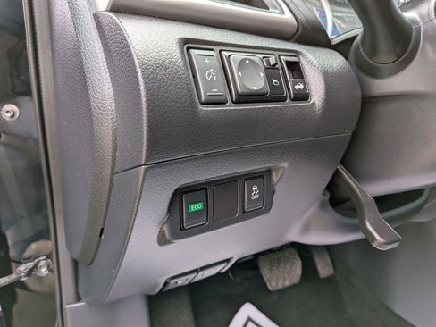 Used 2019 Nissan Sentra SV w/ Special Edition Package image 34