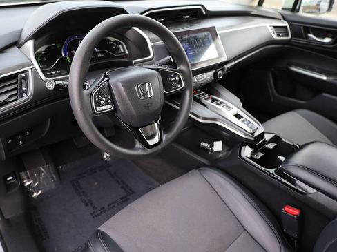 Used 2018 Honda Clarity Plug-In Hybrid image 23
