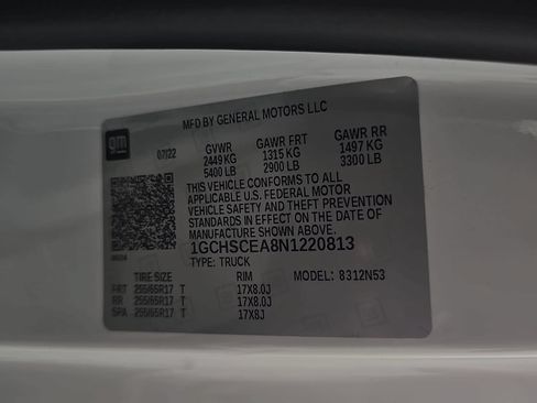 Used 2022 Chevrolet Colorado LT w/ Fleet Safety Package RWD image 29