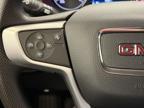 Certified 2024 GMC Terrain SLE w/ Driver Convenience Package image 15