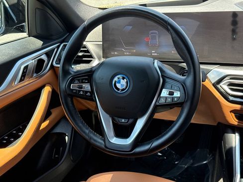 Used 2023 BMW i4 eDrive35 RWD image 21