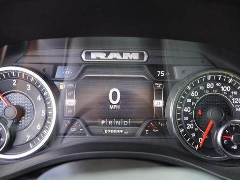 Used 2022 RAM 1500 Big Horn AWD/4WD image 35