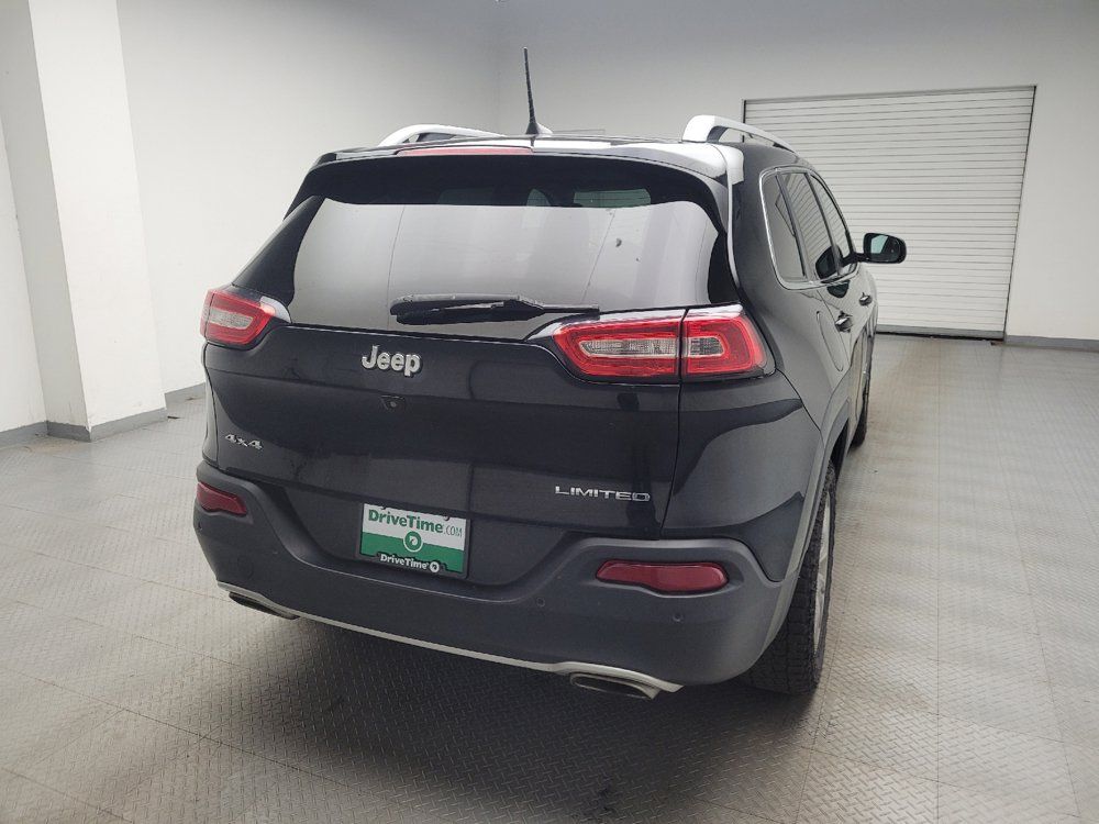 Used 2018 Jeep Cherokee Limited AWD/4WD image 7