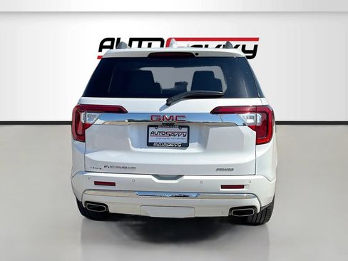 Used 2023 GMC Acadia Denali w/ Denali Ultimate Package AWD/4WD image 6