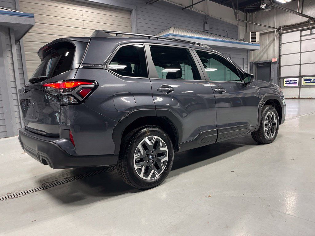 Used 2026 Subaru Forester AWD/4WD image 8