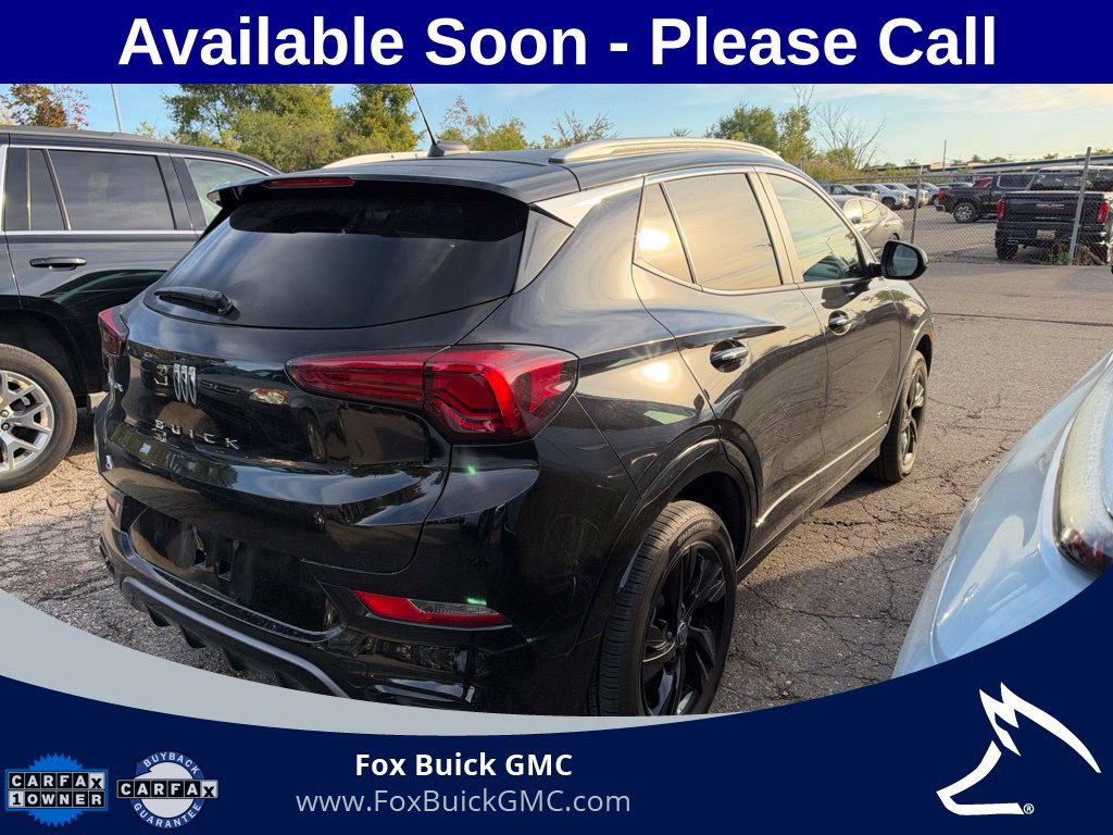 Used 2025 Buick Encore GX Sport Touring w/ Comfort Package AWD/4WD image 4