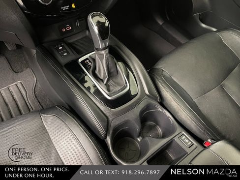 Used 2019 Nissan Rogue SL image 29