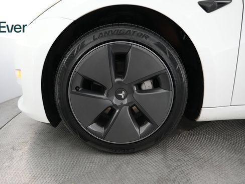 Used 2023 Tesla Model 3 Standard Range RWD image 19