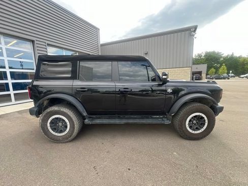 Used 2023 Ford Bronco Outer Banks w/ Sasquatch Package AWD/4WD image 4