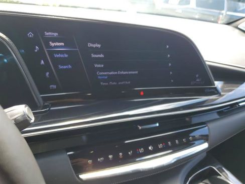 Certified 2023 Cadillac Escalade ESV V AWD/4WD image 48