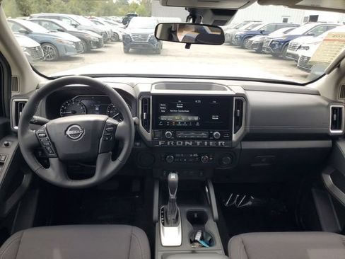 New 2026 Nissan Frontier SV w/ SV Convenience Package RWD image 21