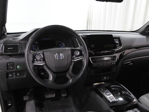 Used 2021 Honda Passport Elite image 6