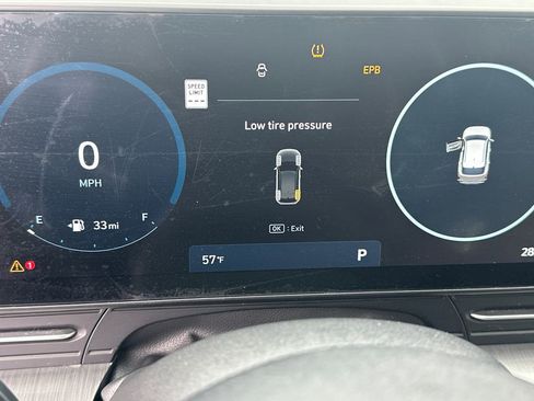 Used 2024 Hyundai Kona Limited image 27