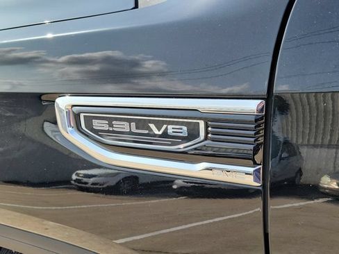 Used 2025 GMC Sierra 1500 Denali AWD/4WD image 8