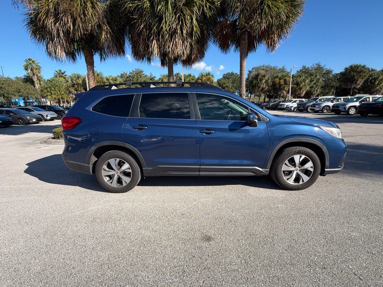 Used 2019 Subaru Ascent Premium AWD/4WD image 4