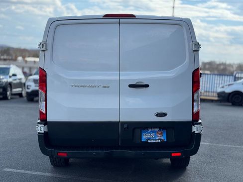 Used 2016 Ford Transit 150 130 Low Roof RWD image 39