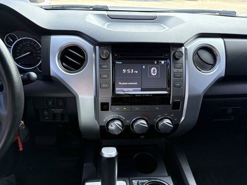 Used 2017 Toyota Tundra SR5 w/ TRD Off Road Package image 23