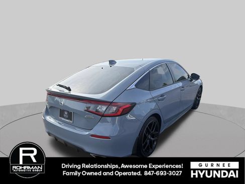 Used 2023 Honda Civic Sport Touring image 9