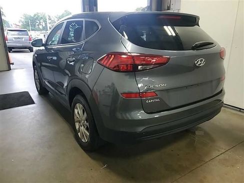 Used 2021 Hyundai Tucson SE FWD image 17