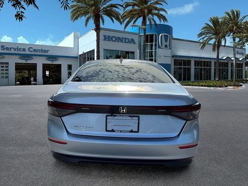 Used 2023 Honda Accord EX image 7