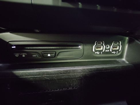 Used 2019 RAM 1500 Limited image 34