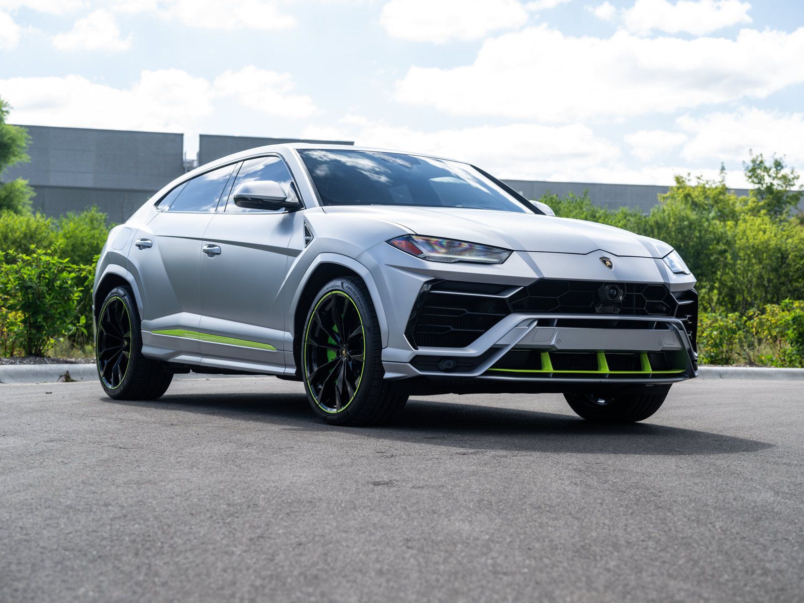 Used 2021 Lamborghini Urus AWD/4WD image 43