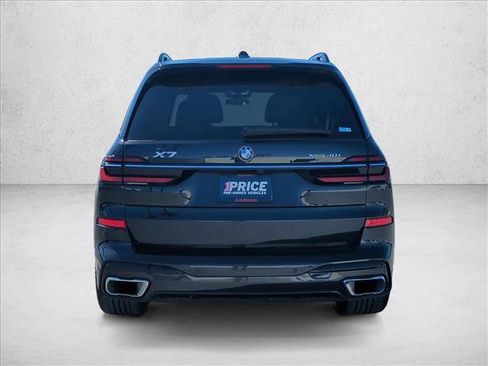 Used 2024 BMW X7 xDrive40i w/ M Sport Package AWD/4WD image 7