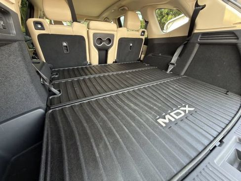 Used 2025 Acura MDX FWD w/ Technology Package image 30