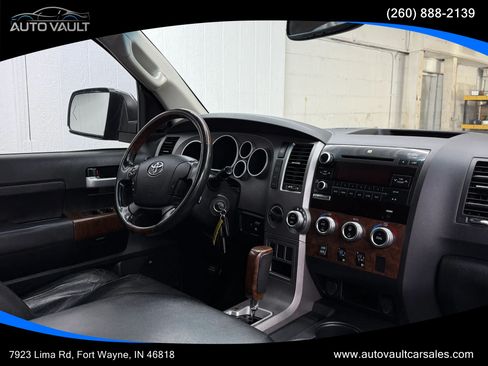 Used 2011 Toyota Tundra Limited AWD/4WD image 10