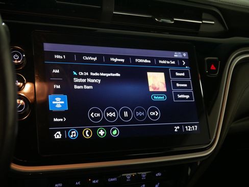 Used 2022 Chevrolet Bolt LT image 22