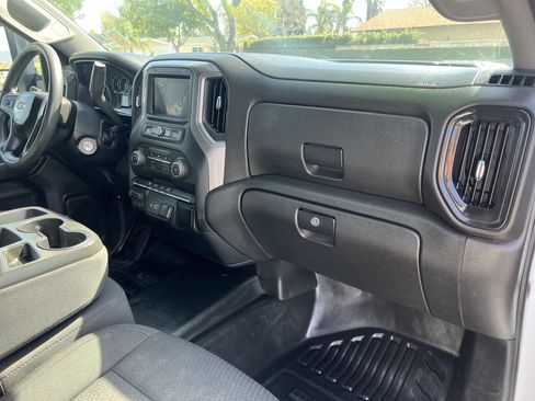 Used 2022 Chevrolet Silverado 2500 W/T w/ WT Convenience Package image 39