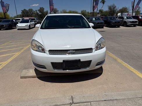 Used 2014 Chevrolet Impala LT w/ LT Sunroof Package FWD image 2
