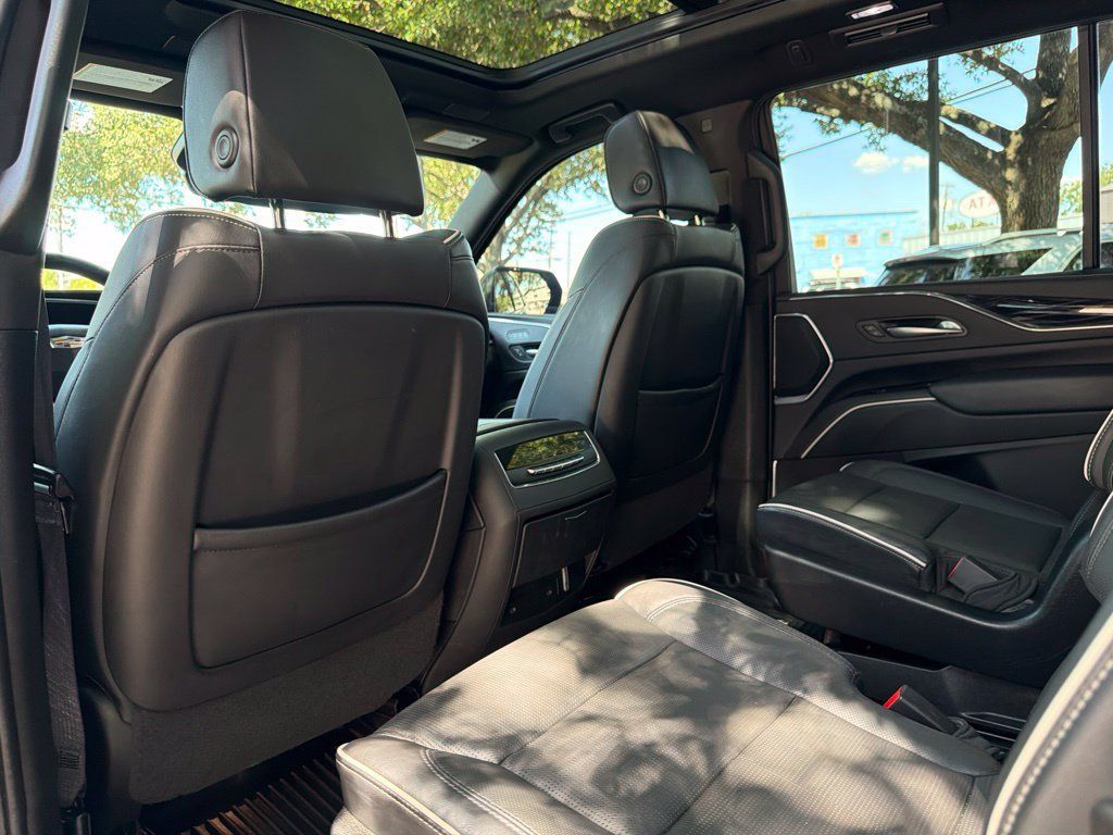 Used 2023 Cadillac Escalade Sport w/ LPO, ONYX Package AWD/4WD image 25
