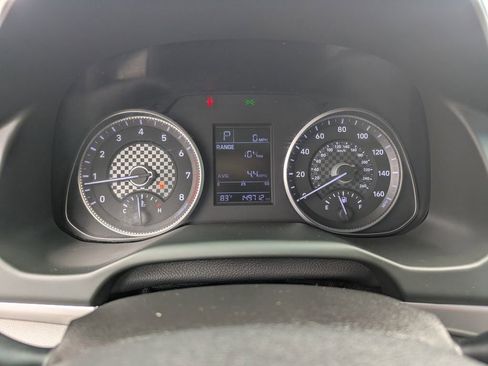 Used 2019 Hyundai Elantra SE image 26