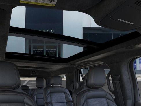 New 2025 Lincoln Navigator Black Label image 22