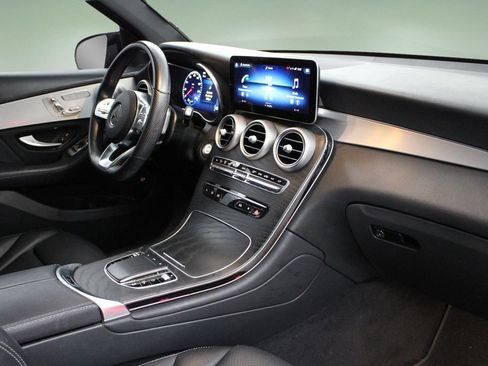 Used 2021 Mercedes-Benz GLC 300 image 22