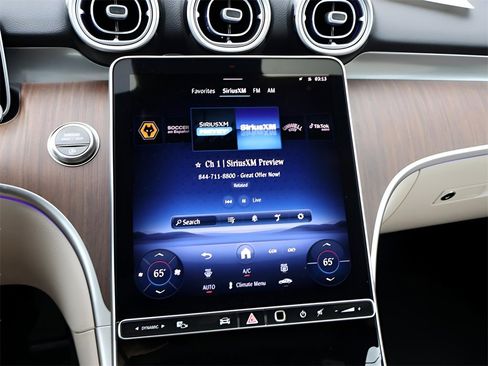 New 2025 Mercedes-Benz C 300 4MATIC Sedan image 23