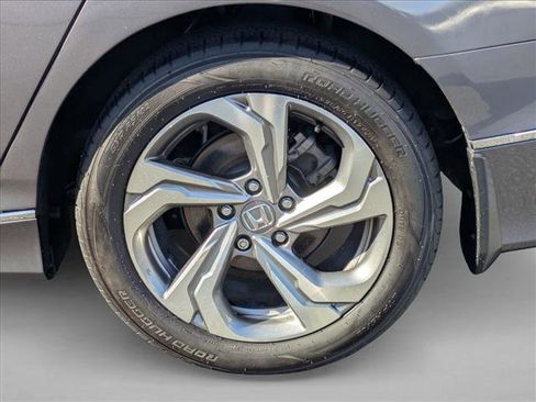 Used 2018 Honda Accord EX-L image 24