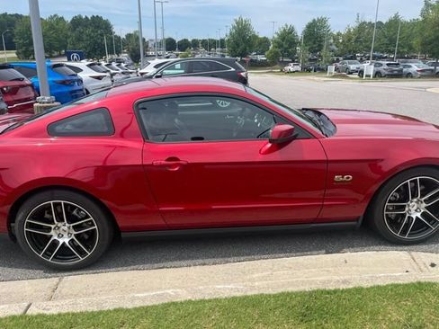 Used 2011 Ford Mustang GT Premium w/ Comfort Pkg RWD image 12