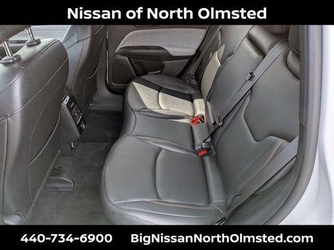 Used 2023 Jeep Compass Latitude w/ Sun and Sound Group AWD/4WD image 23