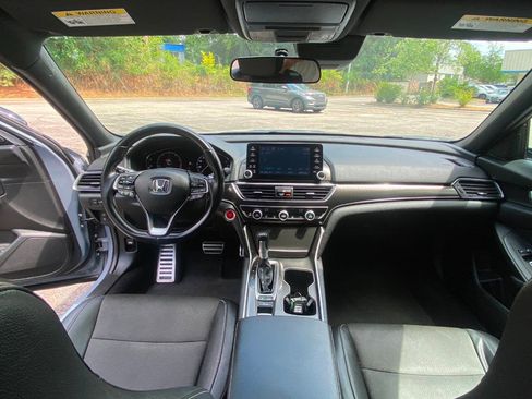 Used 2021 Honda Accord Sport image 36