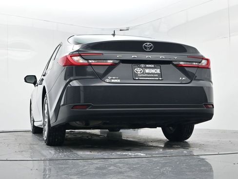 Used 2025 Toyota Camry LE image 36