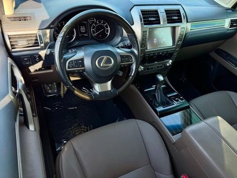 Used 2020 Lexus GX 460 Premium image 26
