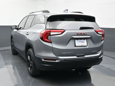 Used 2024 GMC Terrain AT4 image 3
