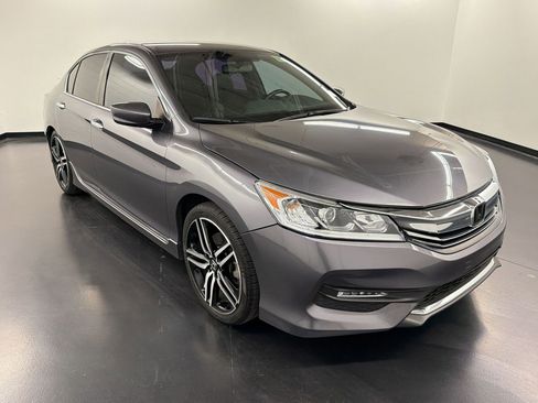 Used 2016 Honda Accord Sport image 20