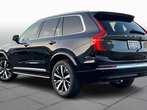Used 2026 Volvo XC90 B5 Core image 11