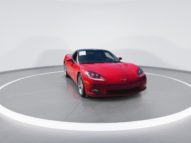 Used 2007 Chevrolet Corvette Coupe w/ Preferred Equipment Group RWD image 3