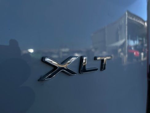 Used 2020 Ford Transit 350 XLT image 11