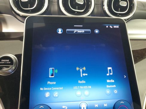 Used 2023 Mercedes-Benz GLC 300 image 18