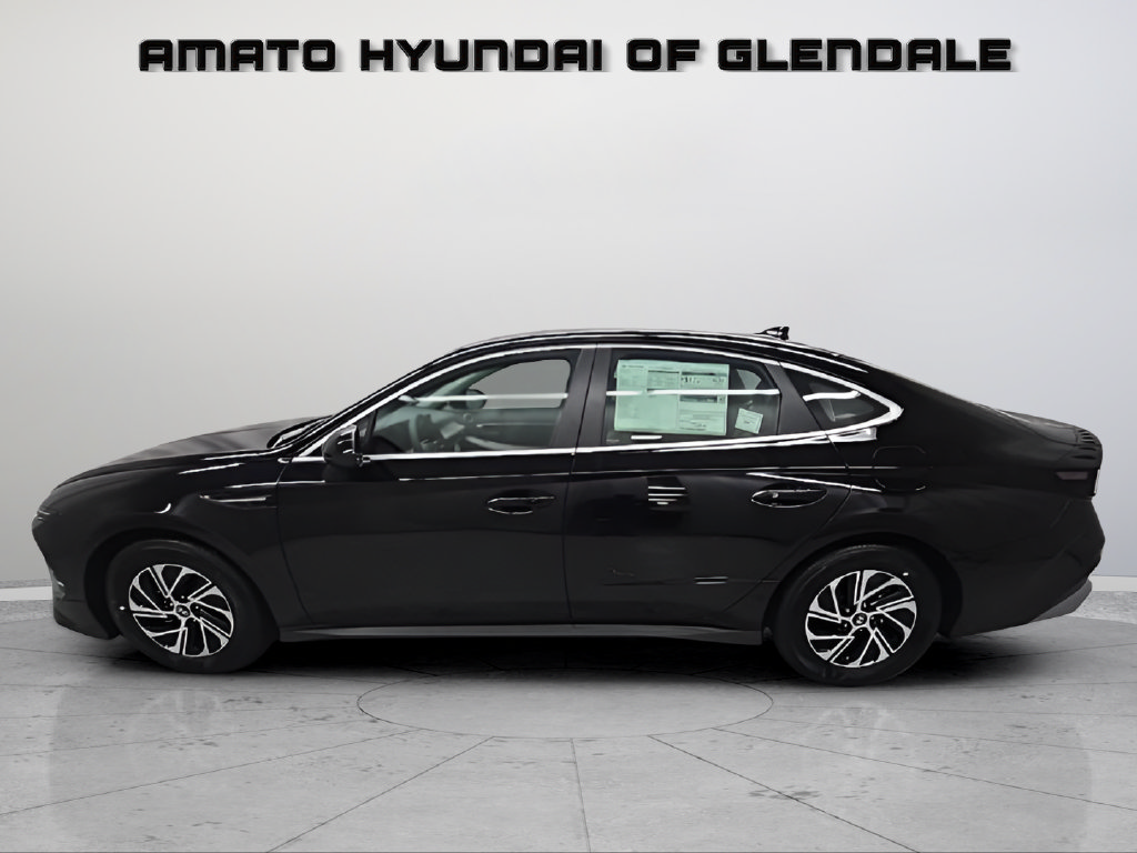 New 2026 Hyundai Sonata Blue FWD image 3